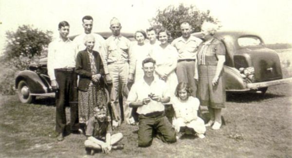 Voisin family, about 1942